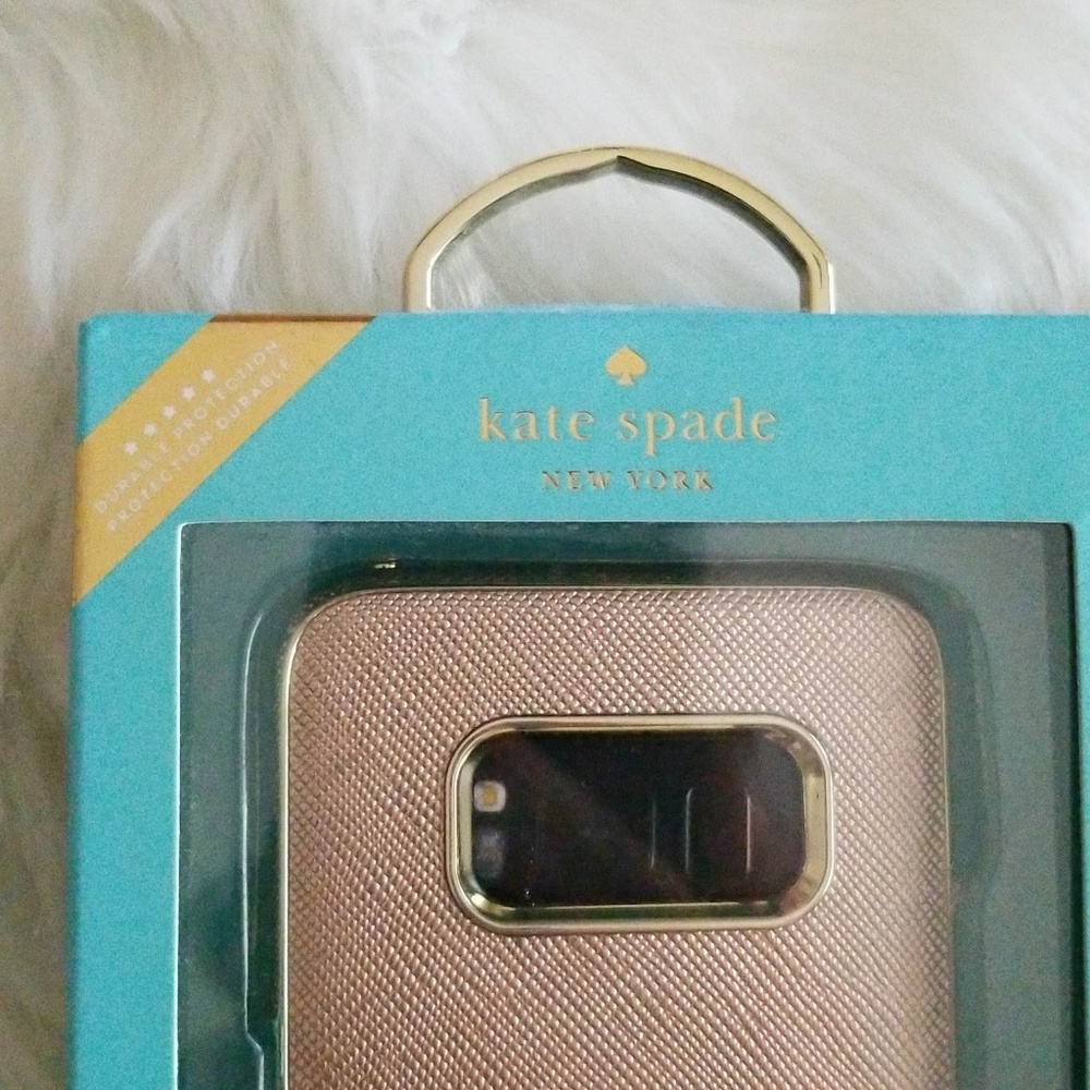 ***SOLD**** Saffiano Rose Gold Case - S8